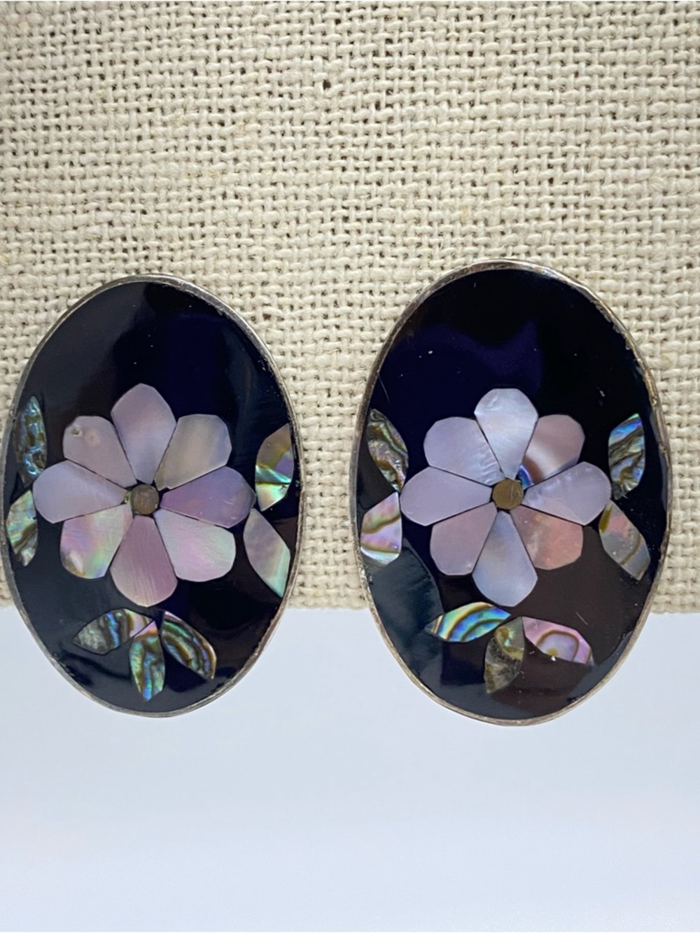 Alpaca Mexico Floral Design Mother of Pearl Abalone Shell Clip On Earrings